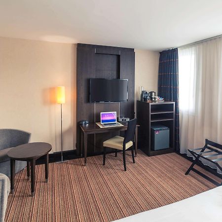Hotel Mercure Rennes Cesson エクステリア 写真