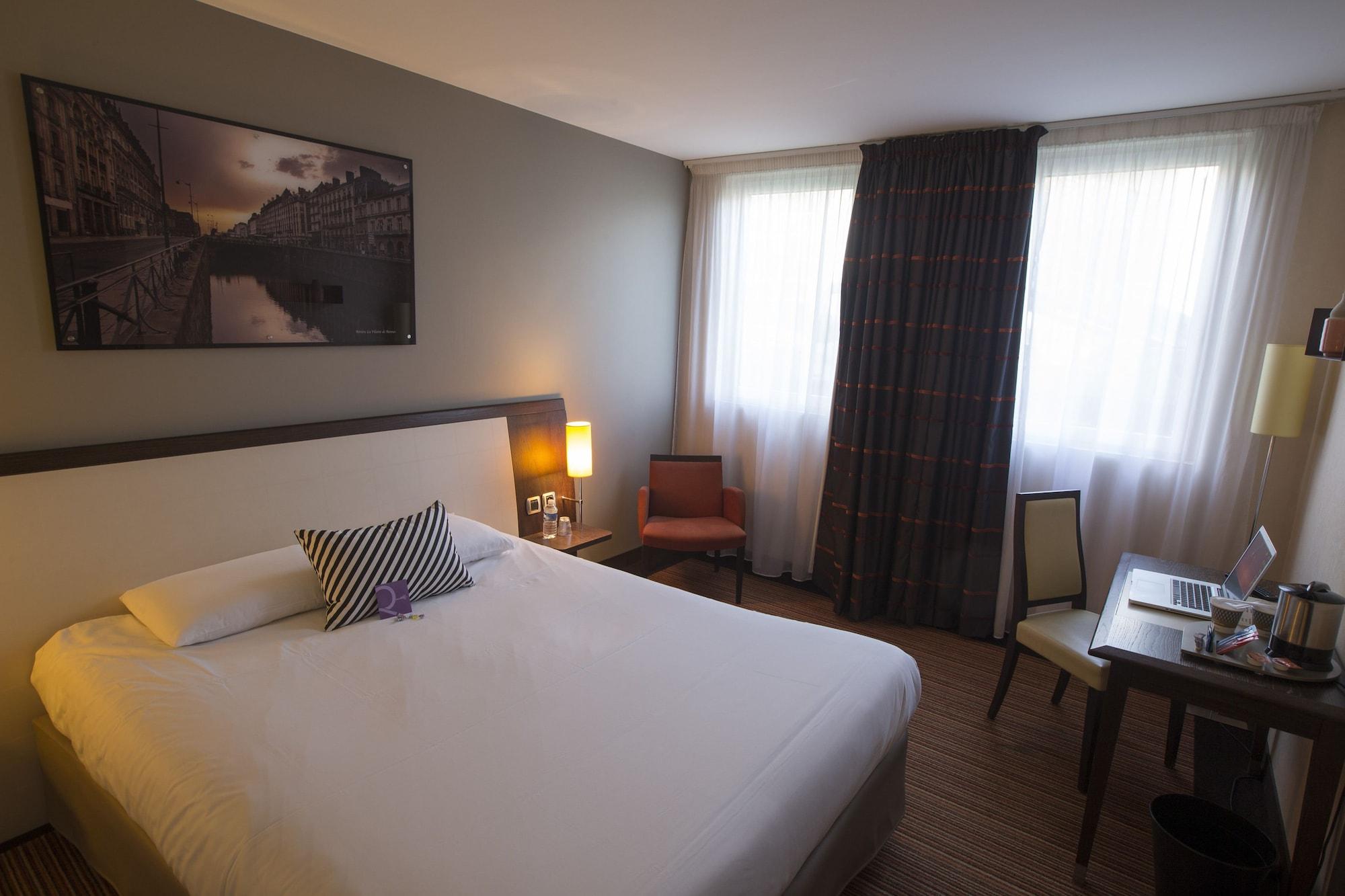 Hotel Mercure Rennes Cesson エクステリア 写真