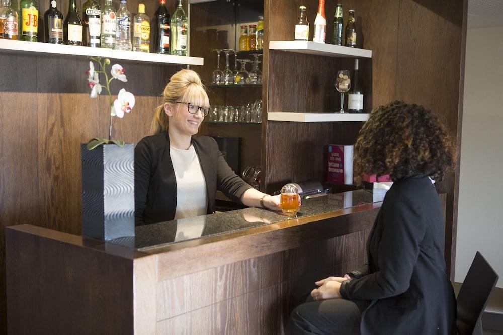Hotel Mercure Rennes Cesson エクステリア 写真