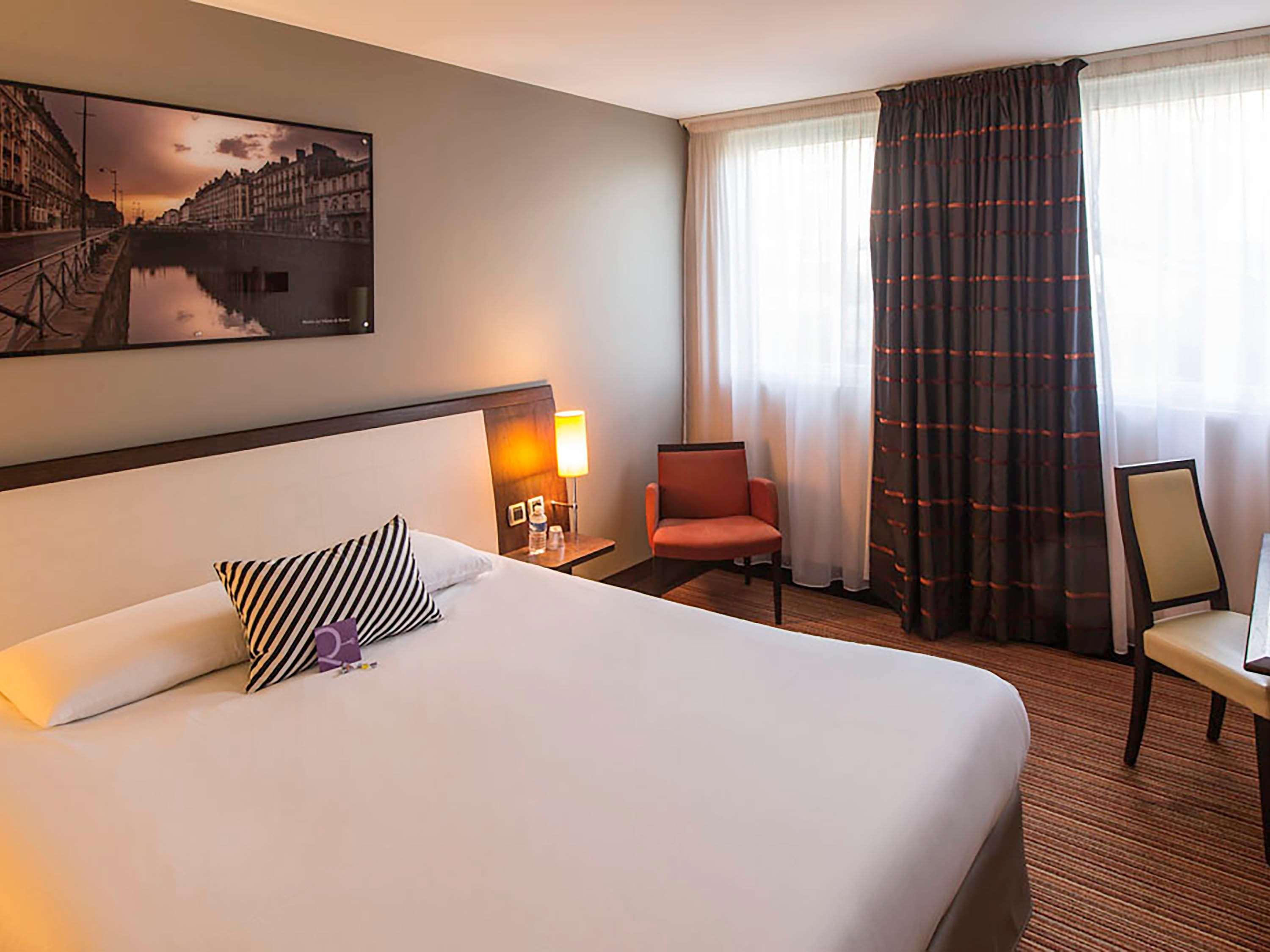 Hotel Mercure Rennes Cesson エクステリア 写真