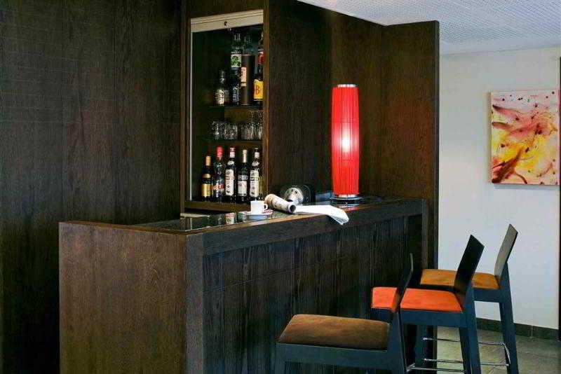 Hotel Mercure Rennes Cesson エクステリア 写真