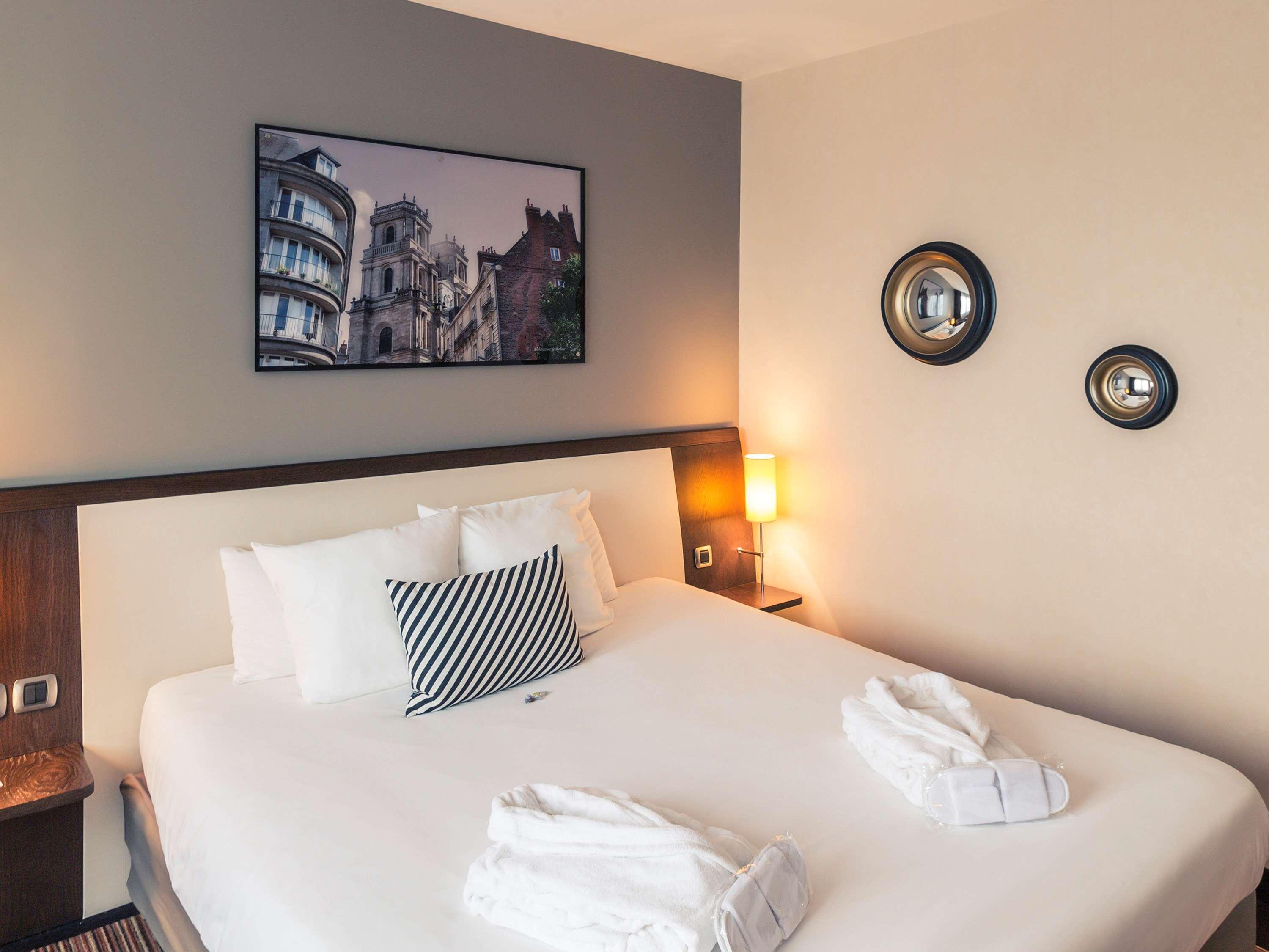 Hotel Mercure Rennes Cesson エクステリア 写真