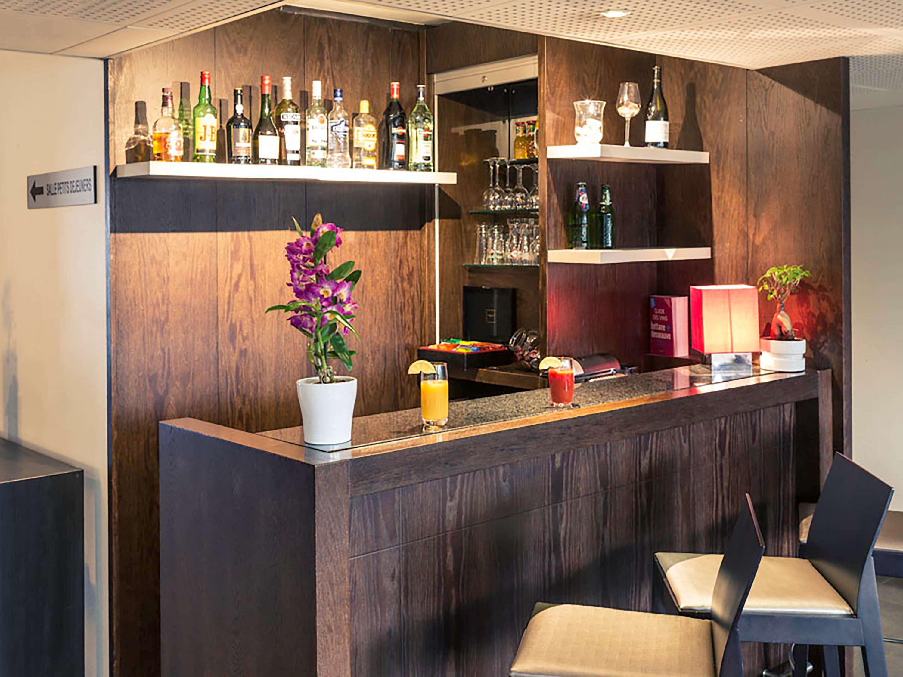 Hotel Mercure Rennes Cesson エクステリア 写真