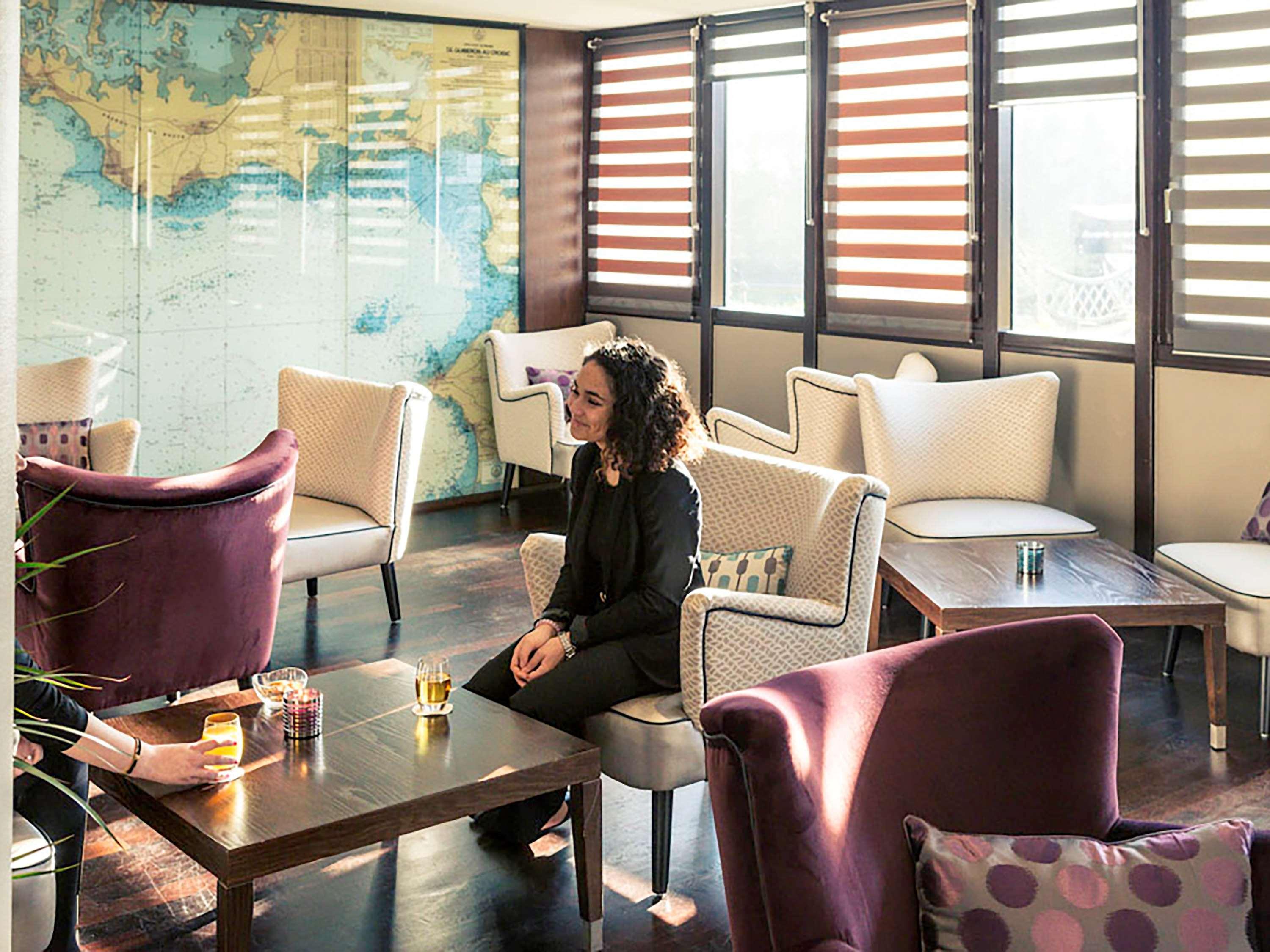 Hotel Mercure Rennes Cesson エクステリア 写真