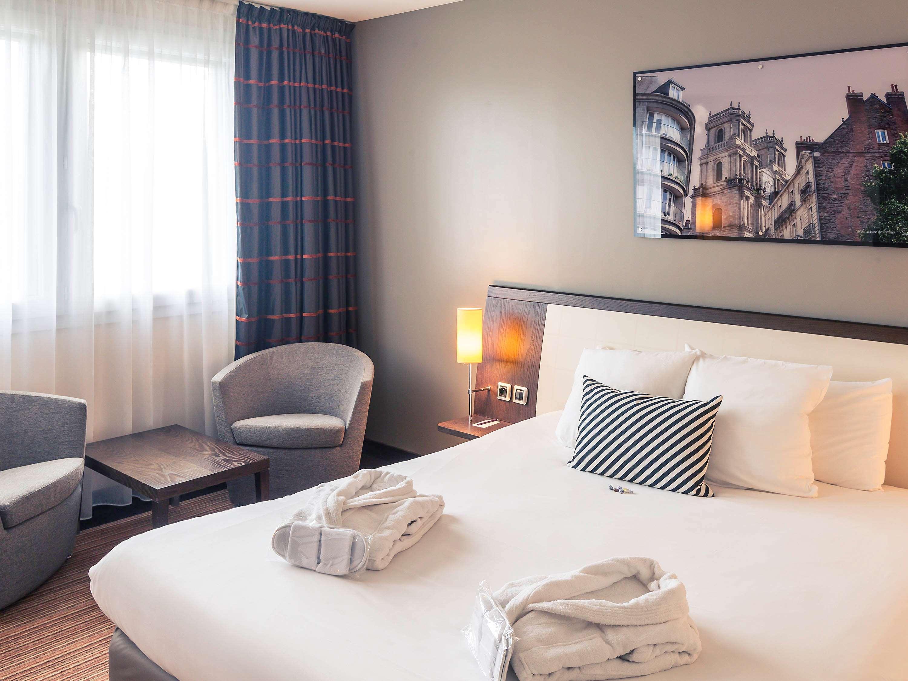 Hotel Mercure Rennes Cesson エクステリア 写真
