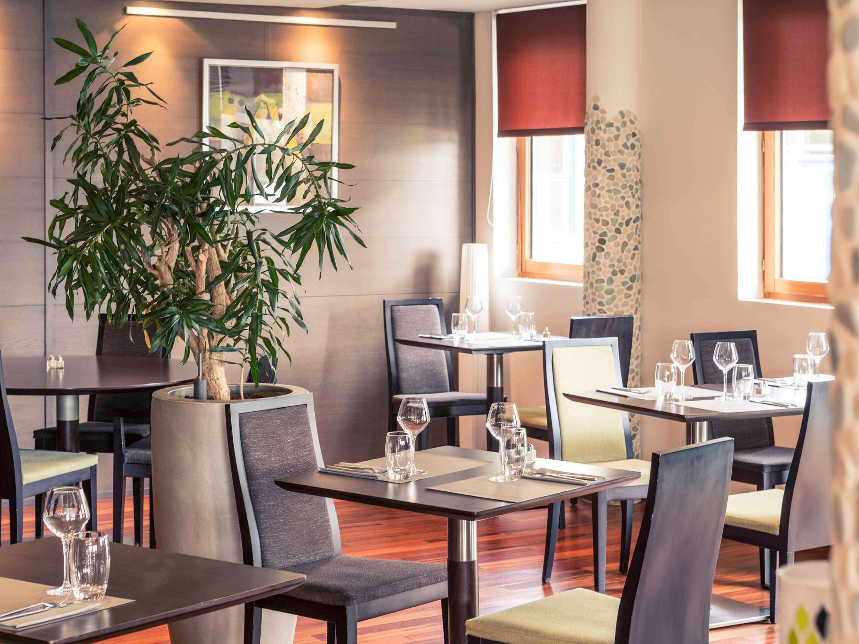 Hotel Mercure Rennes Cesson エクステリア 写真