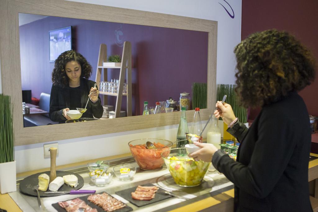Hotel Mercure Rennes Cesson エクステリア 写真