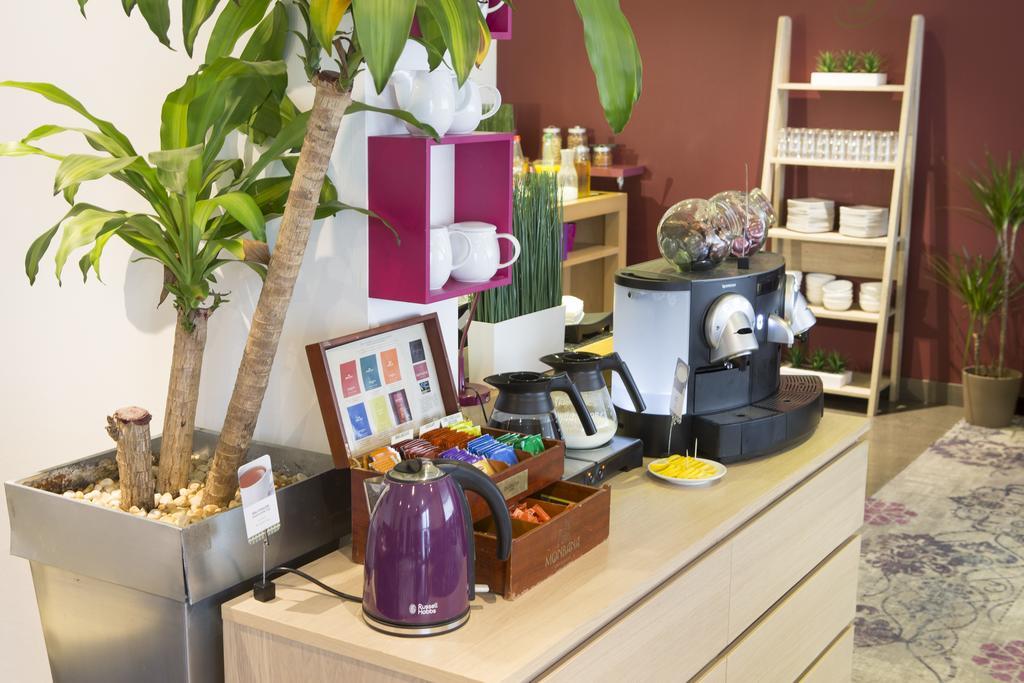Hotel Mercure Rennes Cesson エクステリア 写真