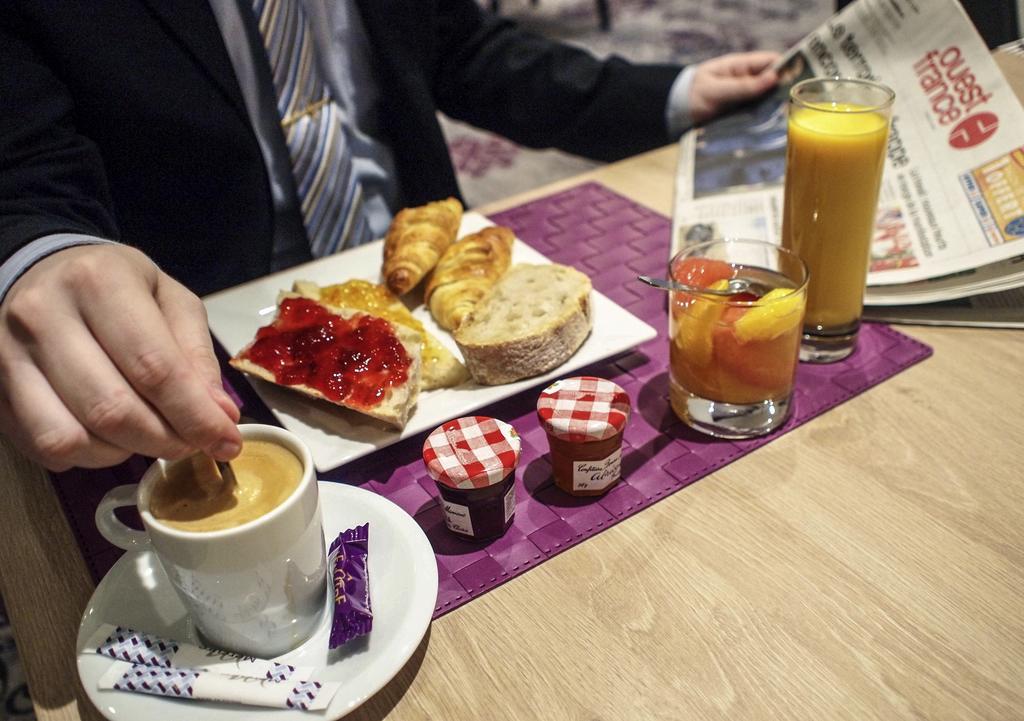 Hotel Mercure Rennes Cesson エクステリア 写真