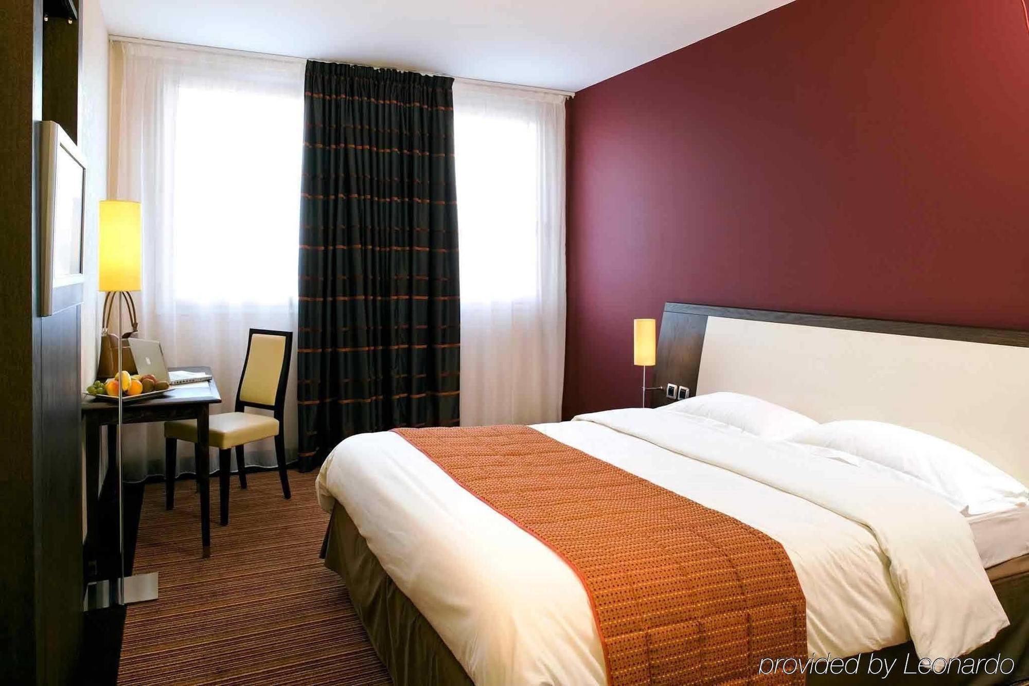 Hotel Mercure Rennes Cesson エクステリア 写真