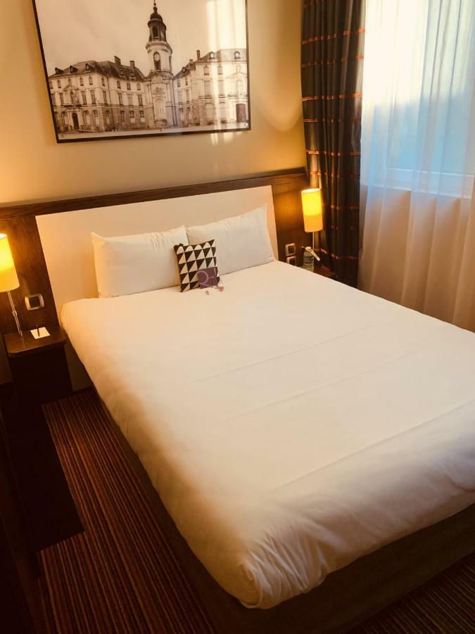 Hotel Mercure Rennes Cesson エクステリア 写真